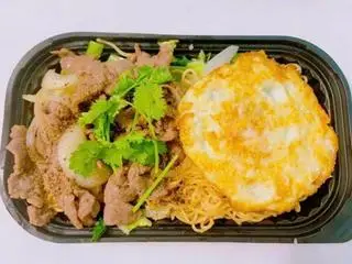 Hình ảnh mì xào bò trứng