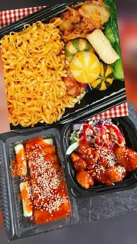 Hình ảnh Combo HOT HOT( gà sốt cay HQ 6 viên,mì trộn nhím biển 4 vị, bánh gạo chiên sốt cay)