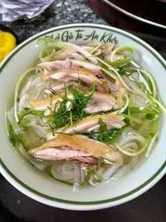 Hình ảnh Phở gà( bán chạy)