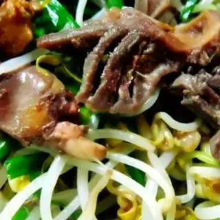 Hình ảnh Miến trộn lòng mề măng 1 suất