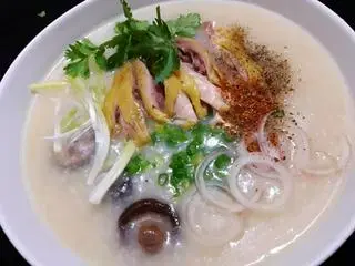 Hình ảnh Cháo gà đùi nấm hương