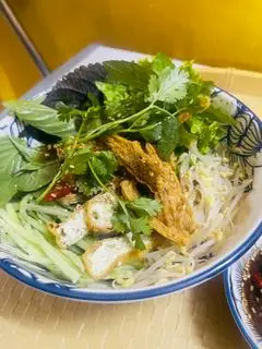 Hình ảnh  Bún Xì Dầu thơm ngon Tuệ Đăng Quang