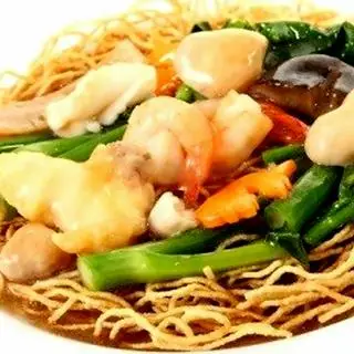 Hình ảnh Mì giòn xào hải sản