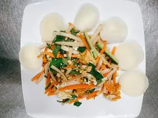Hình ảnh Gỏi sen( Lotus salad) 