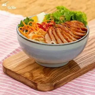Hình ảnh Bún Trộn Gà Chiên Mắm
