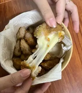 Hình ảnh Nem phô mai - hộp 8 viên