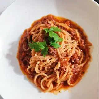 Hình ảnh Mì Ý bò bolognese