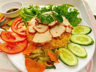 Hình ảnh Cơm chiên xá xíu