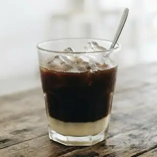 Hình ảnh Cà phê sữa đá - Vietnamese Milk Coffee