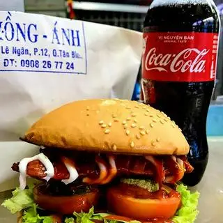 Hình ảnh Combo 3 - burger xúc xích - kèm chai coca