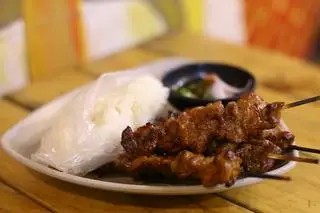 Hình ảnh Cơm Nếp Thịt Nướng