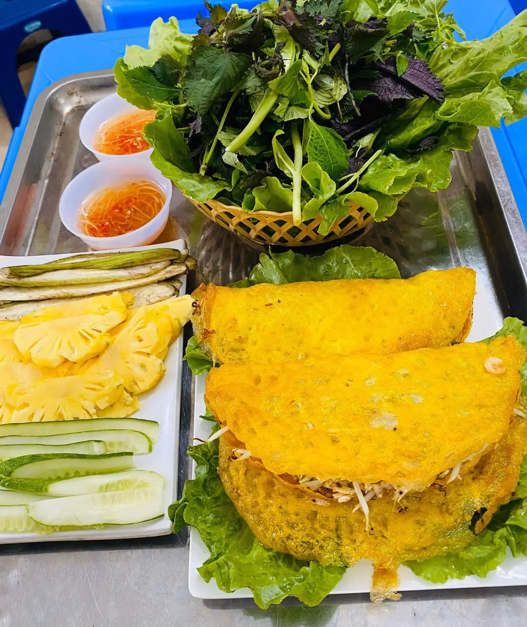 Hình ảnh Suất 2 Bánh Xèo Tôm Nhẩy Thịt Băm