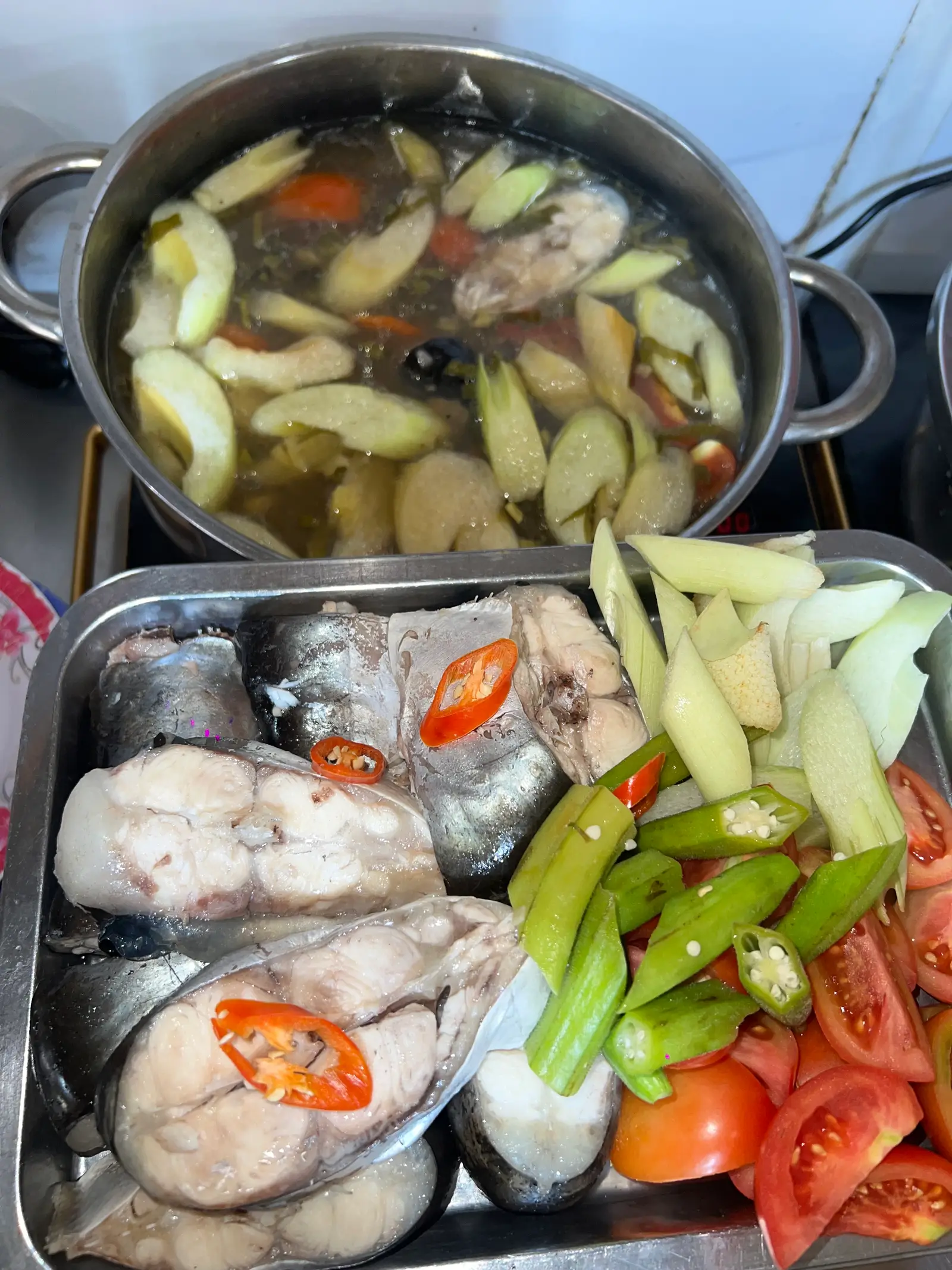 Hình ảnh Cơm Canh Chua Cá Hú