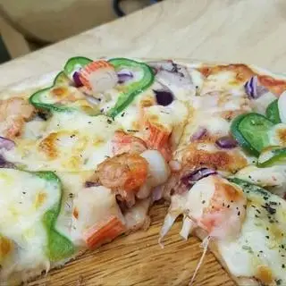 Hình ảnh P9 - Pizza Hải Sản Ocean. 25cm cắt 8