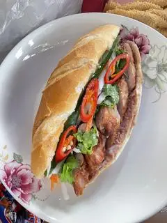 Hình ảnh Bánh mì nem