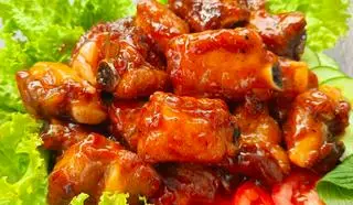 Hình ảnh Cơm sườn xào chua ngọt