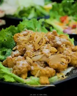 Hình ảnh Sụn gà rang muối