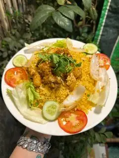 Hình ảnh Cơm Chiên + Mực Mắm Tỏi 