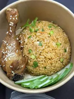 Hình ảnh Cơm chiên kim chi gà sốt teriyaki