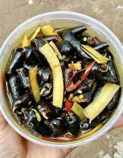 Hình ảnh Ốc Đinh Xào Cồi Dừa 