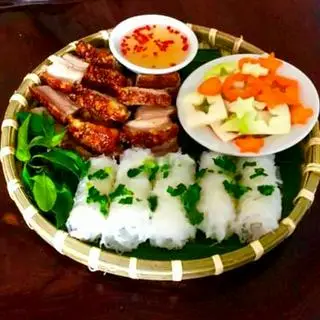Hình ảnh Bánh hỏi heo quay