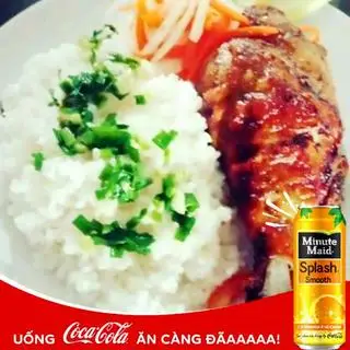 Hình ảnh Cơm đùi gà kèm cam ép