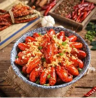 Hình ảnh Tôm hùm đất sốt bơ tỏi