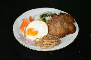 Hình ảnh Cơm Sườn Bì Trứng