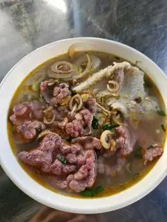 Hình ảnh BÚN BÒ HUẾ TÔ THẬP CẨM 