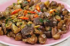 Hình ảnh Mề gà xào sả ớt