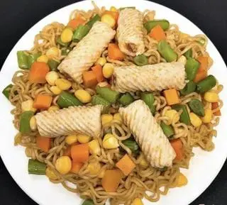 Hình ảnh Mì Trộn Mực Xoắn