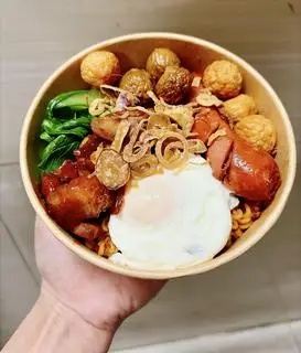 Hình ảnh Mì trộn full topping