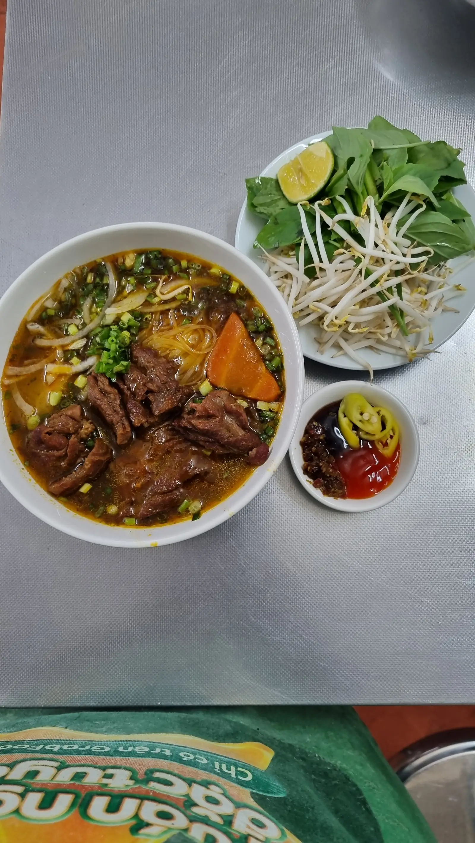 Hình ảnh hủ tiếu bò kho 