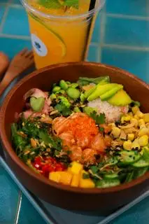 Hình ảnh Salmon Poke Bowl - Cơm Cá Hồi “Ức” 