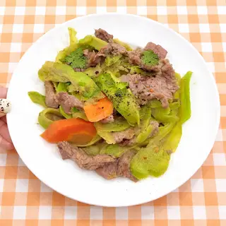 Hình ảnh Cơm Chiên Bò Xào Khổ Qua