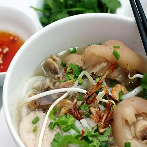 Hình ảnh ( Combo 3 ) Bánh Canh Giò Heo + Xương