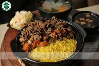 Hình ảnh Cơm Đảo - Cơm Thố Bò Sốt Nấm