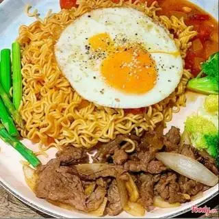 Hình ảnh Mì Xào Bò Trứng 