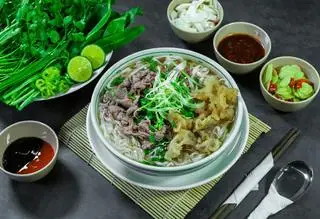 Hình ảnh Phở bò gân