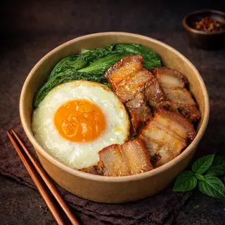 Hình ảnh Mì trứng xá xíu
