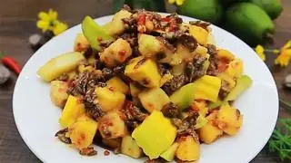 Hình ảnh xoài lắc muối ô mai (xí muội)