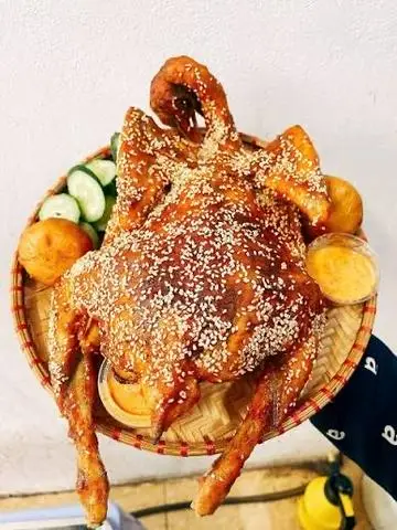 Hình ảnh Gà nướng vừng 1/2con 