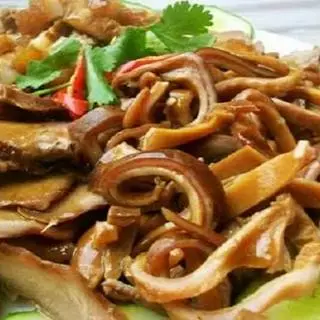Hình ảnh Phá lấu - kèm 1 bánh mì
