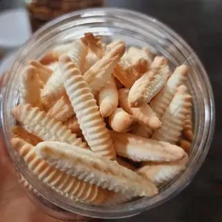 Hình ảnh Bánh đuông sữa vị sầu riêng ( Bánh sùng )
