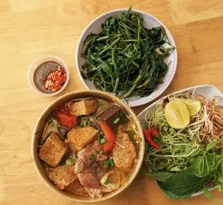 Hình ảnh Canh Bún Xương 