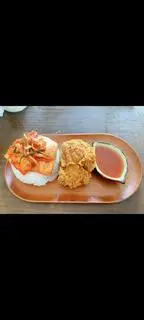Hình ảnh Cơm Gà Rán, Kimchi Sốt GV (Sốt Không Cay)
