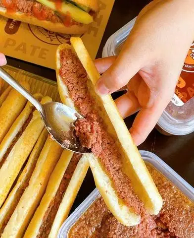 Hình ảnh 4 Bánh Mì Que Pate
