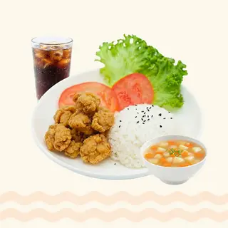 Hình ảnh Cơm gà giòn - súp khoai tây cà rốt - 1 chai nước ngọt