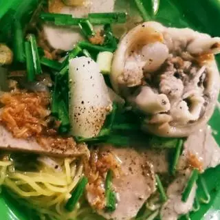 Hình ảnh hủ tiếu mì tươi đặc biệt 