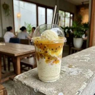 Hình ảnh Sữa Chua Chanh Leo